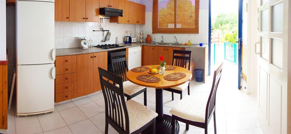 Kavalla Forest Villas Paphos Exterior photo
