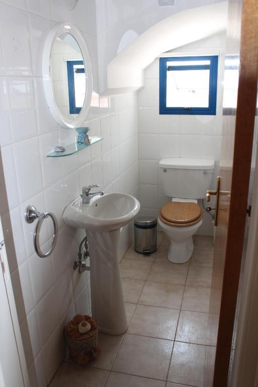 Kavalla Forest Villas Paphos Room photo