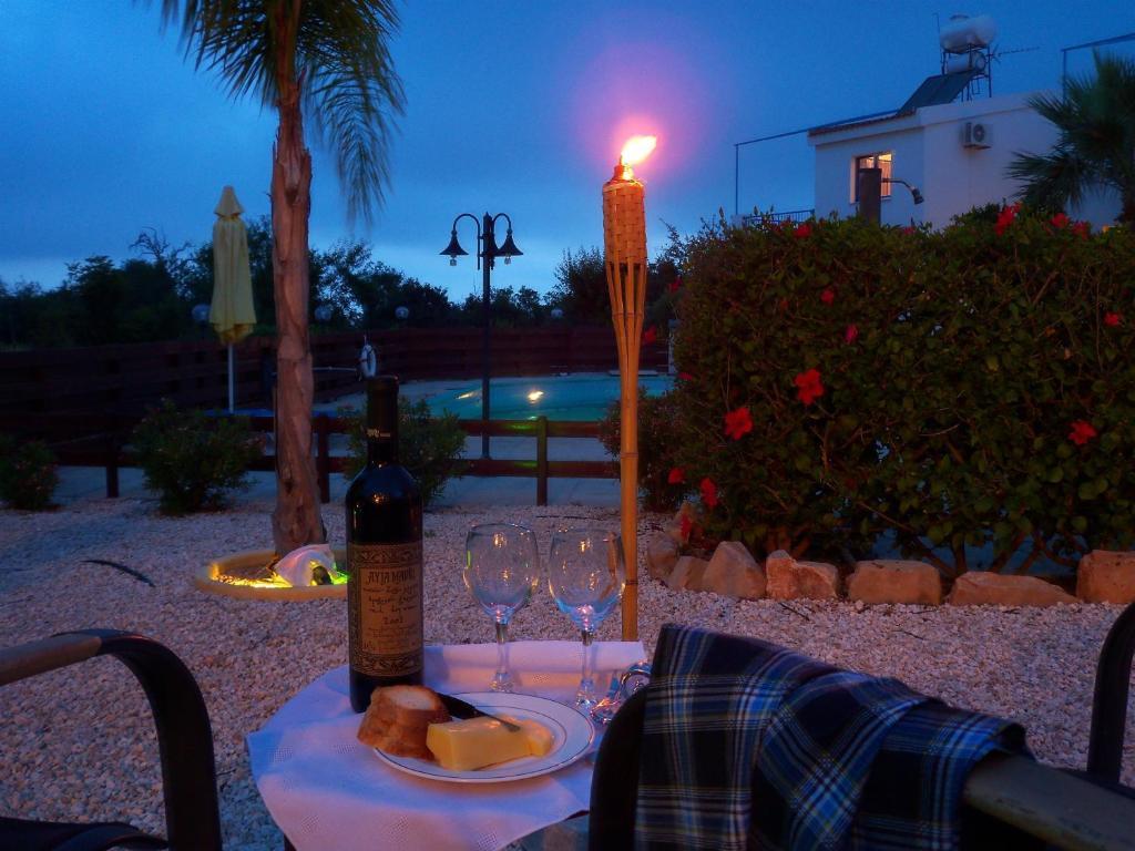 Kavalla Forest Villas Paphos Exterior photo