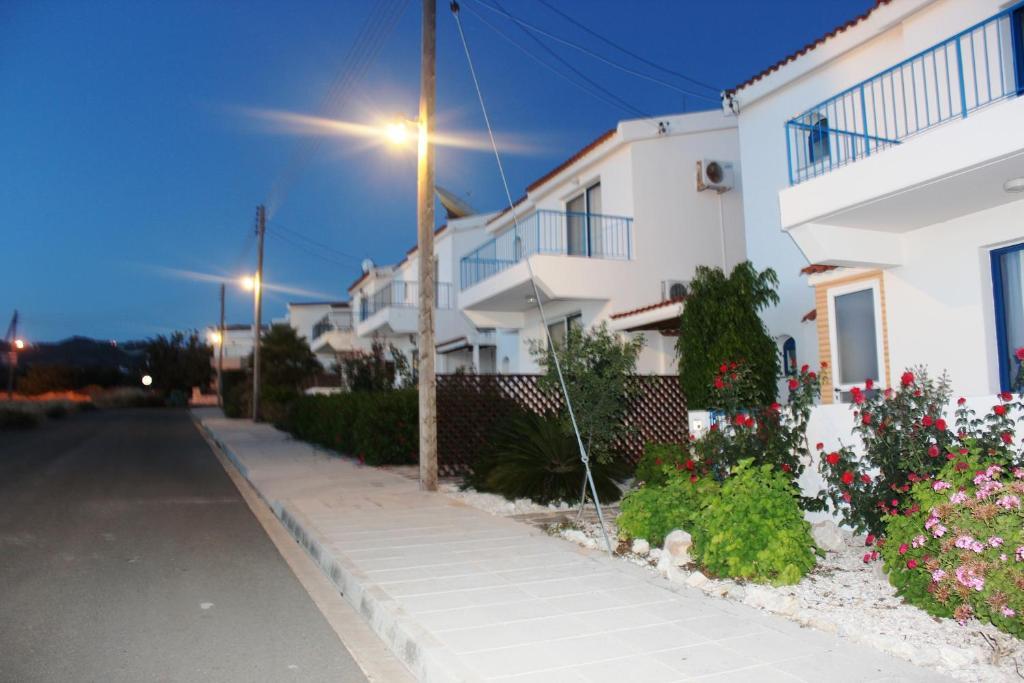 Kavalla Forest Villas Paphos Exterior photo